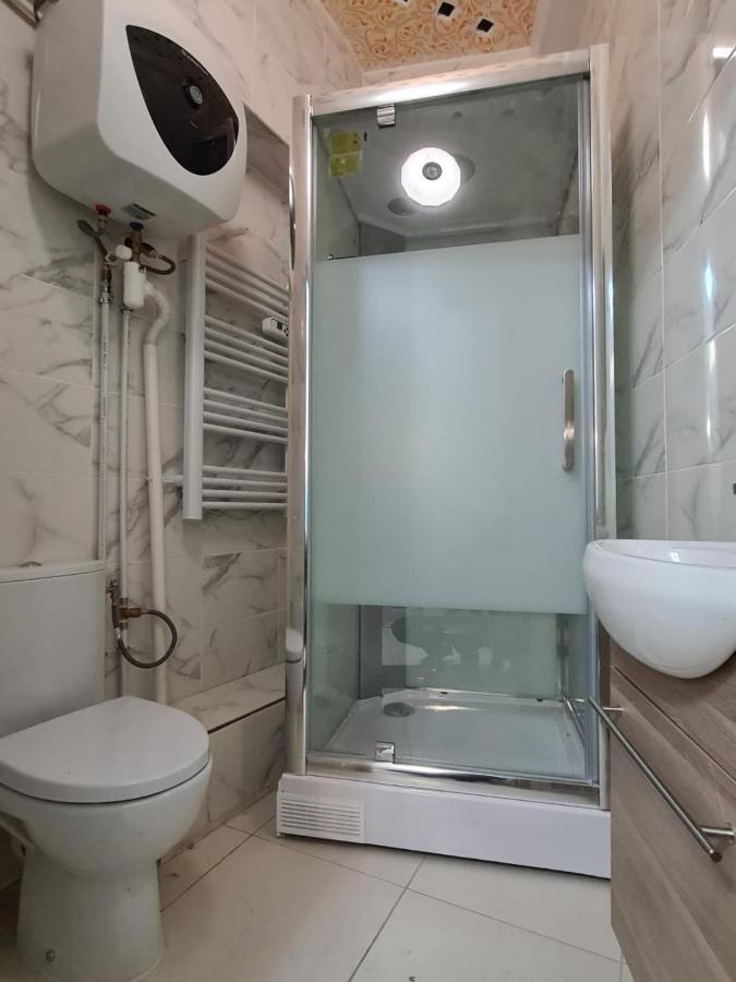 Jolie Appartement Avec 2 Chambres Partagees Paris Exterior photo